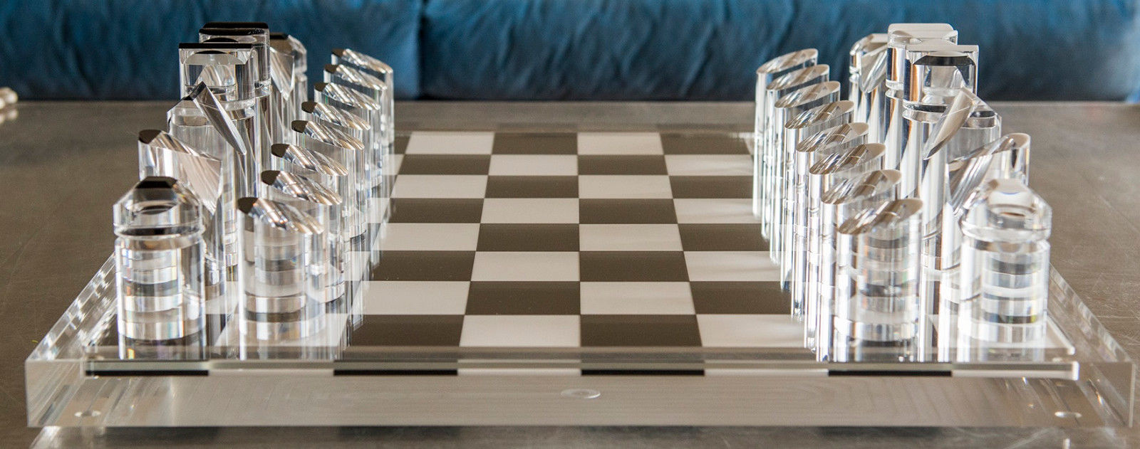 Chess_Set_made_of_Perspex_2